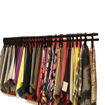 120GSM Tissu de vêtements en polyester imprimé 3D à bulles Densité personnalisée